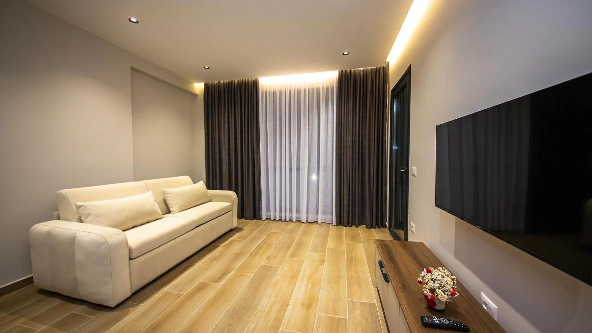 Apartments Ajdens Place Avlonya